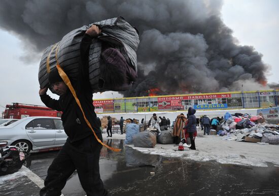 Fire in clothing warehouses of Yekaterinburg