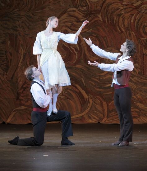 Roland Petit commemorative evening at Bolshoi