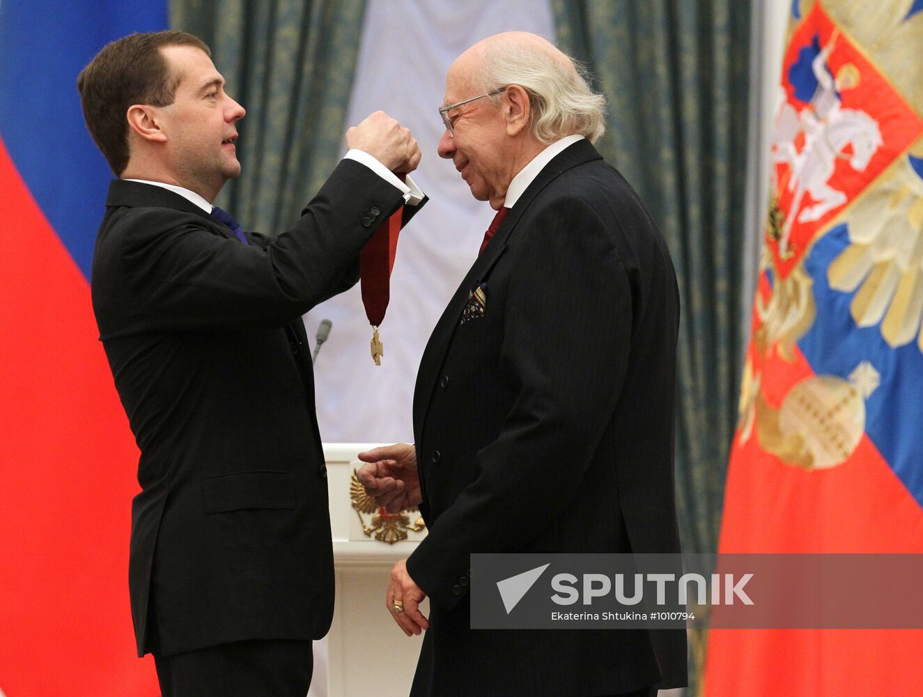 Dmitry Medvedev hands out state awards in Kremlin