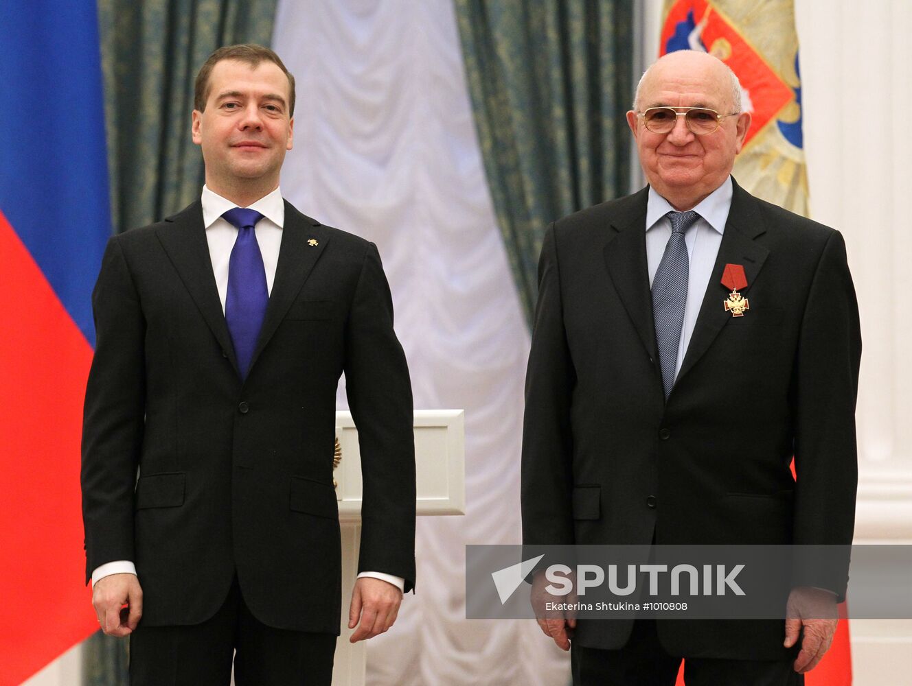 Dmitry Medvedev presents awards in Kremlin