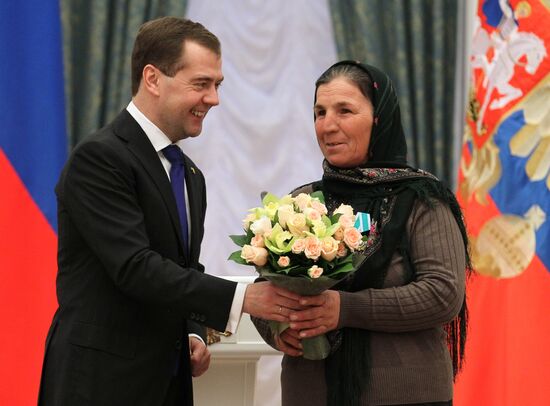 Dmitry Medvedev presents awards in Kremlin