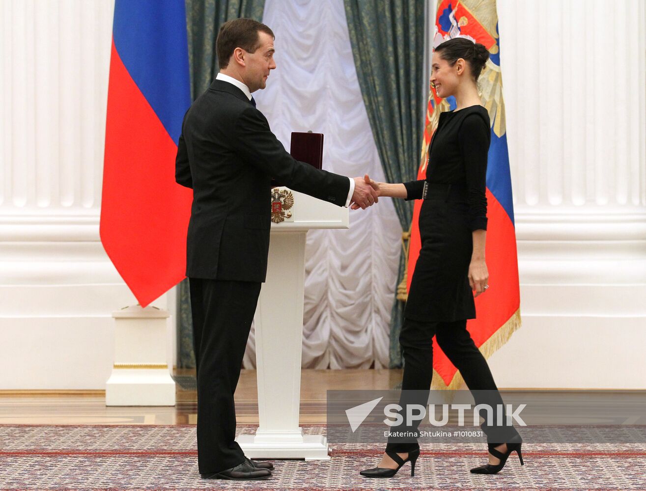 Dmitry Medvedev presents awards in Kremlin