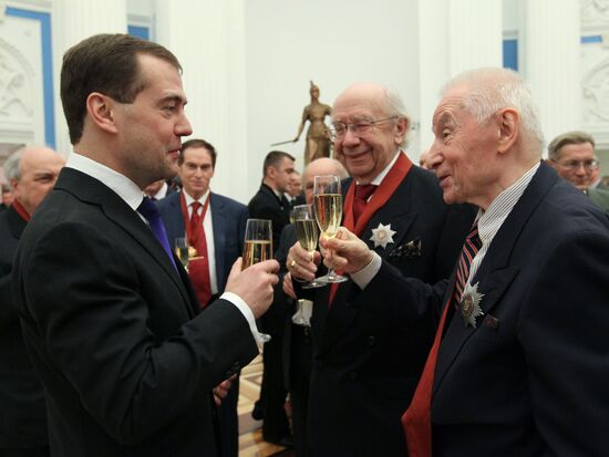 Dmitry Medvedev presents awards in Kremlin