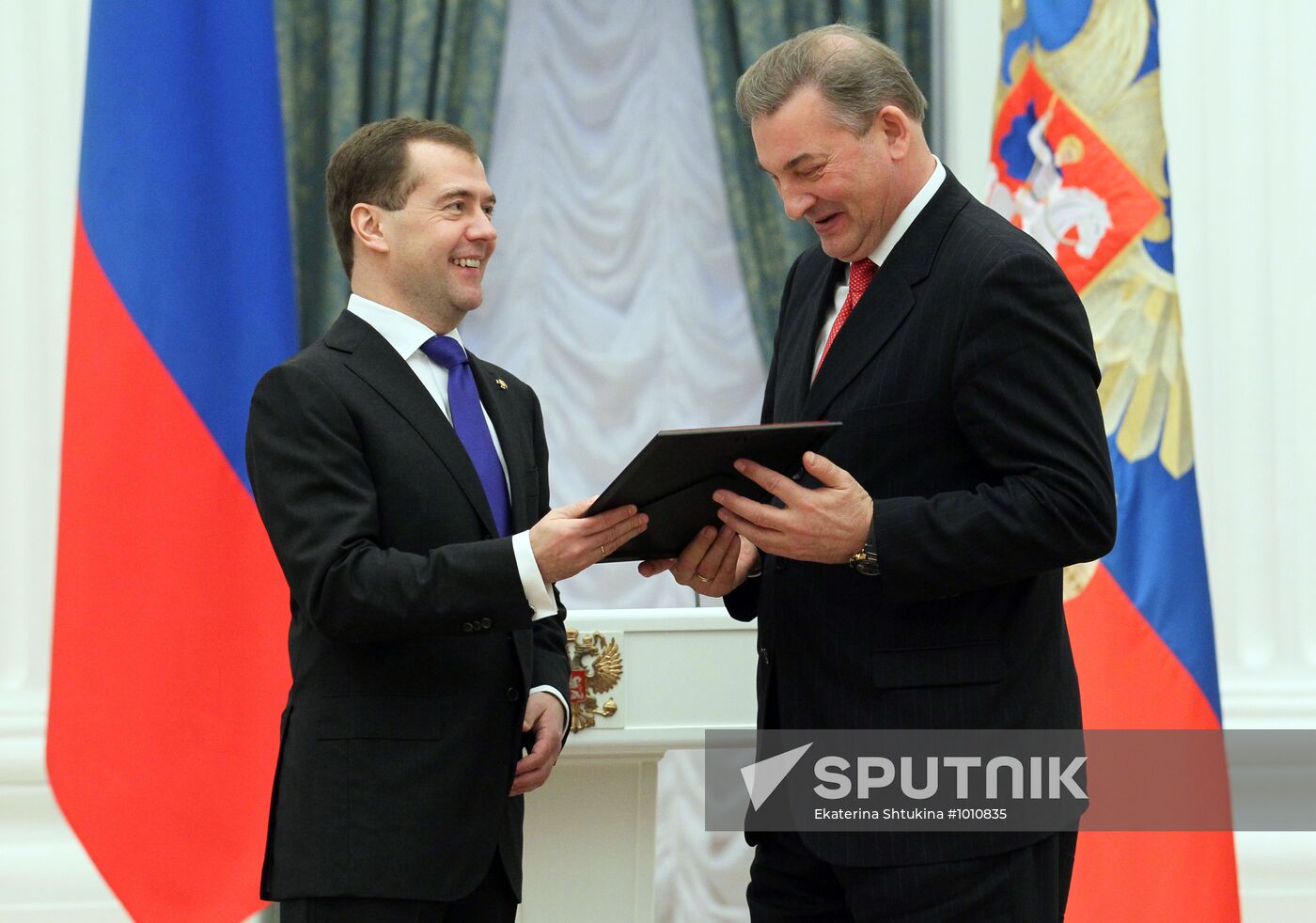 Dmitry Medvedev presents awards in Kremlin