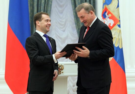 Dmitry Medvedev presents awards in Kremlin