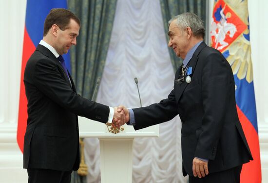 Dmitry Medvedev hands out state awards in Kremlin