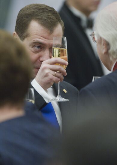 Dmitry Medvedev hands out awards in Kremlin