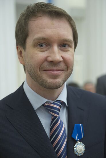 Dmitry Medvedev hands out state awards in Kremlin