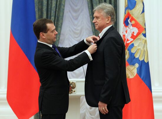 Dmitry Medvedev hands out state awards in Kremlin