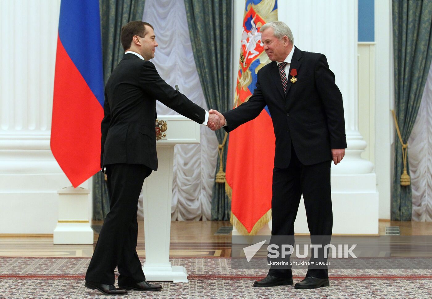 Dmitry Medvedev hands out state awards in Kremlin