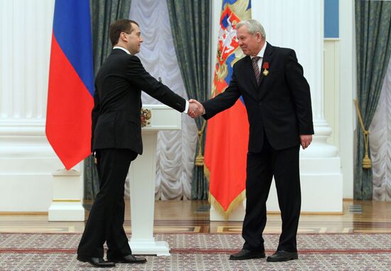 Dmitry Medvedev hands out state awards in Kremlin