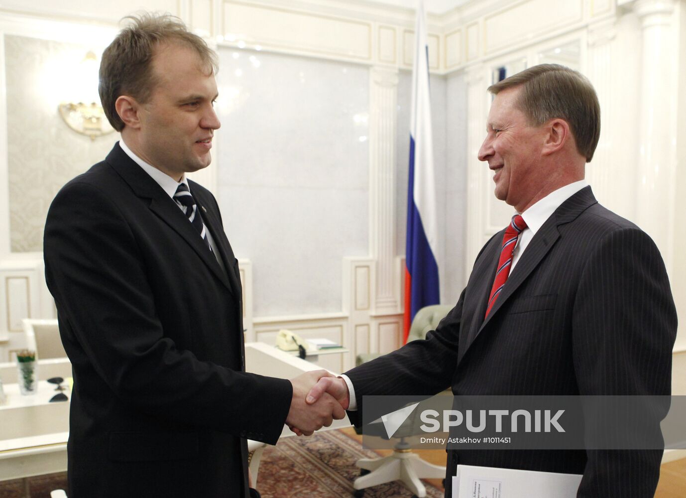 Sergei Ivanov meets with Yevgeny Shevchuk at Moscow Kremlin