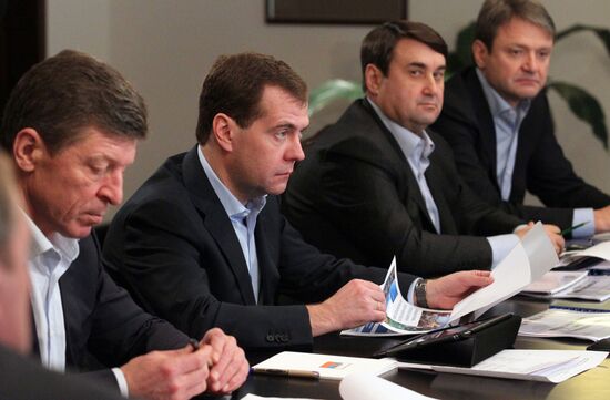 Meeting on construction of facilities for 2014 Sochi Olympic