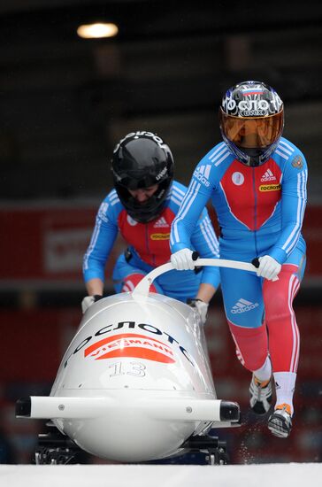 Bobsleigh. World Cup. Fourth Round. Two Women Bobs