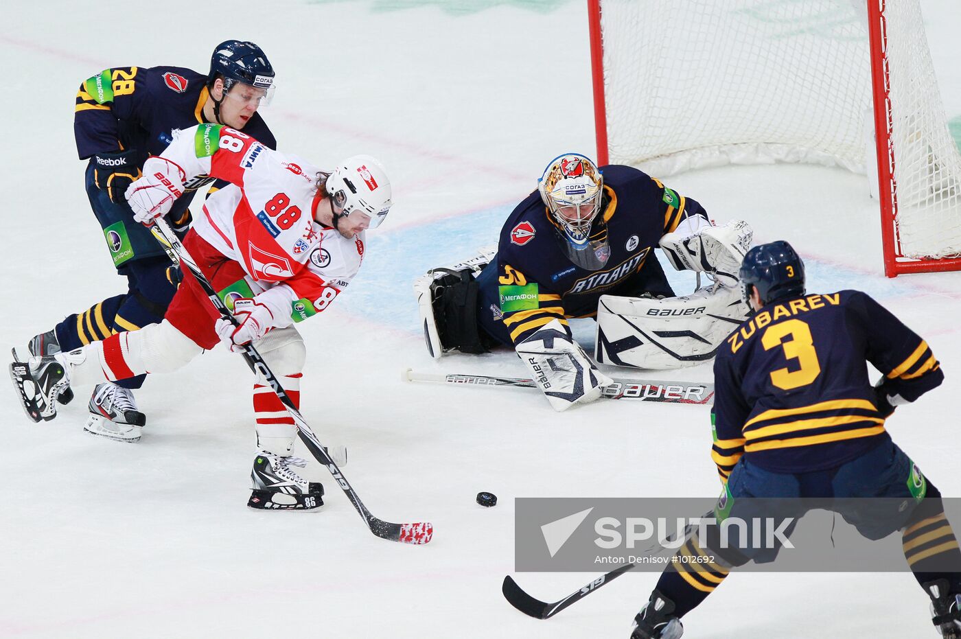 Ice Hockey. KHL. Atlant vs. Spartak