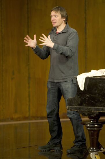 New director of Mayakovsky Theater introduced