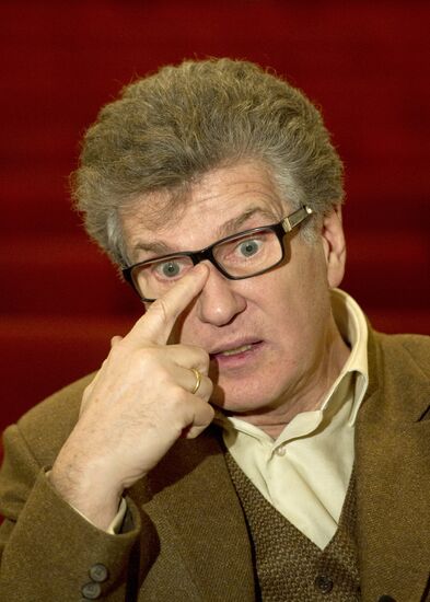 New director of Mayakovsky Theater introduced