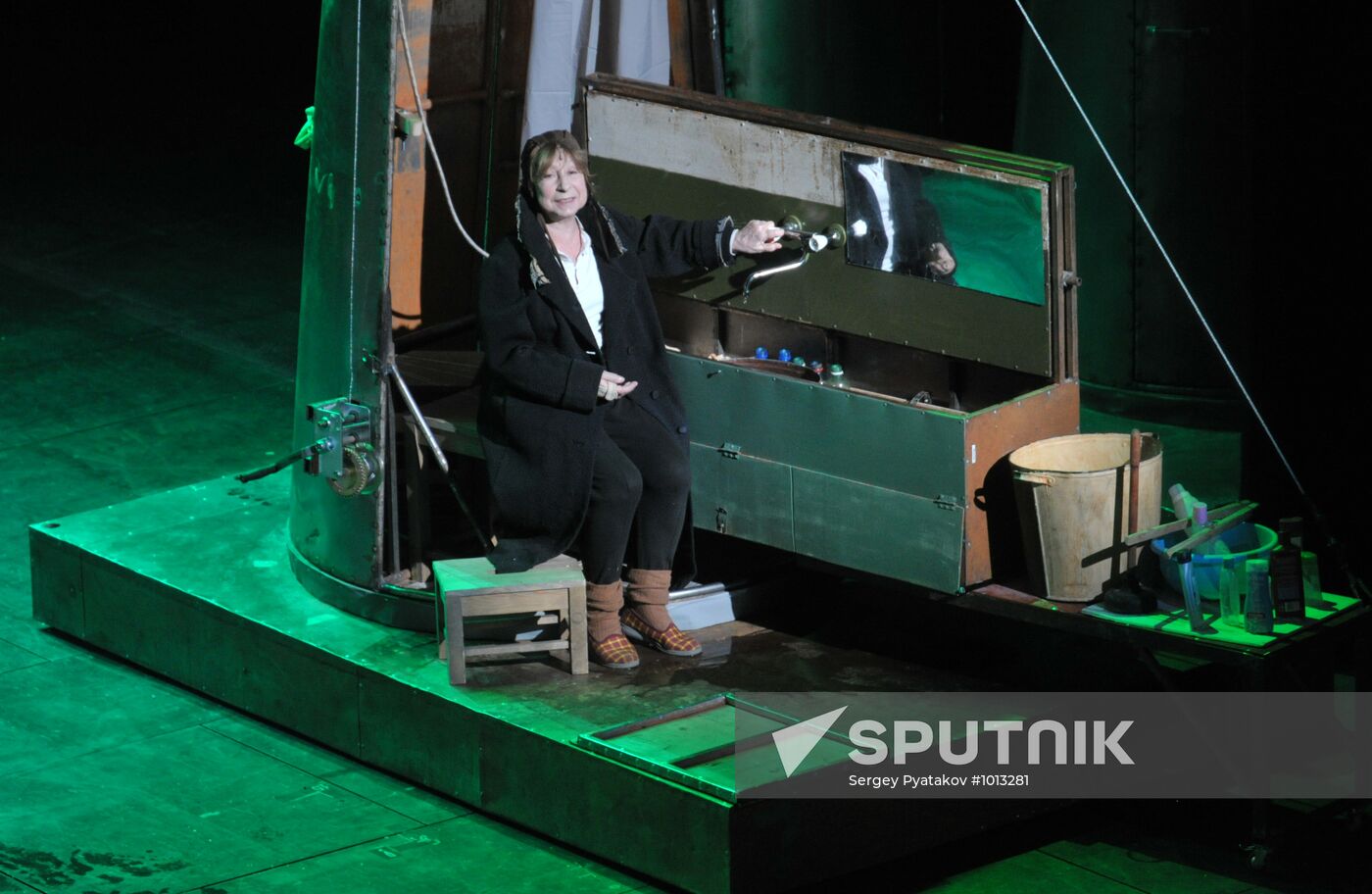 Media preview of play "Circo Аmbulante" at Theatre of Nations
