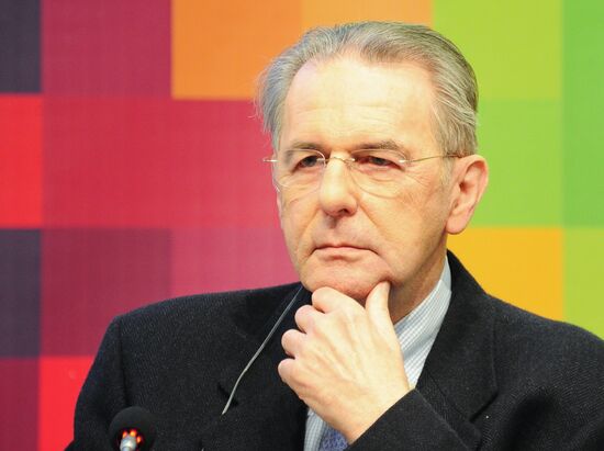 News conference with IOC President Jacques Rogge