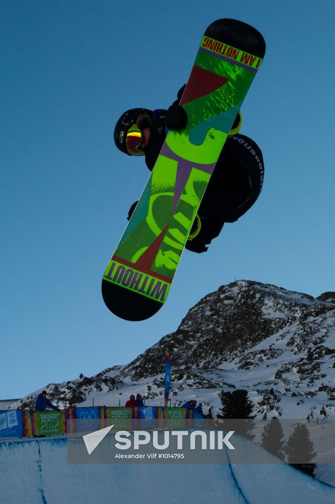 2012 Winter Youth Olympics. Snowboard halfpipe