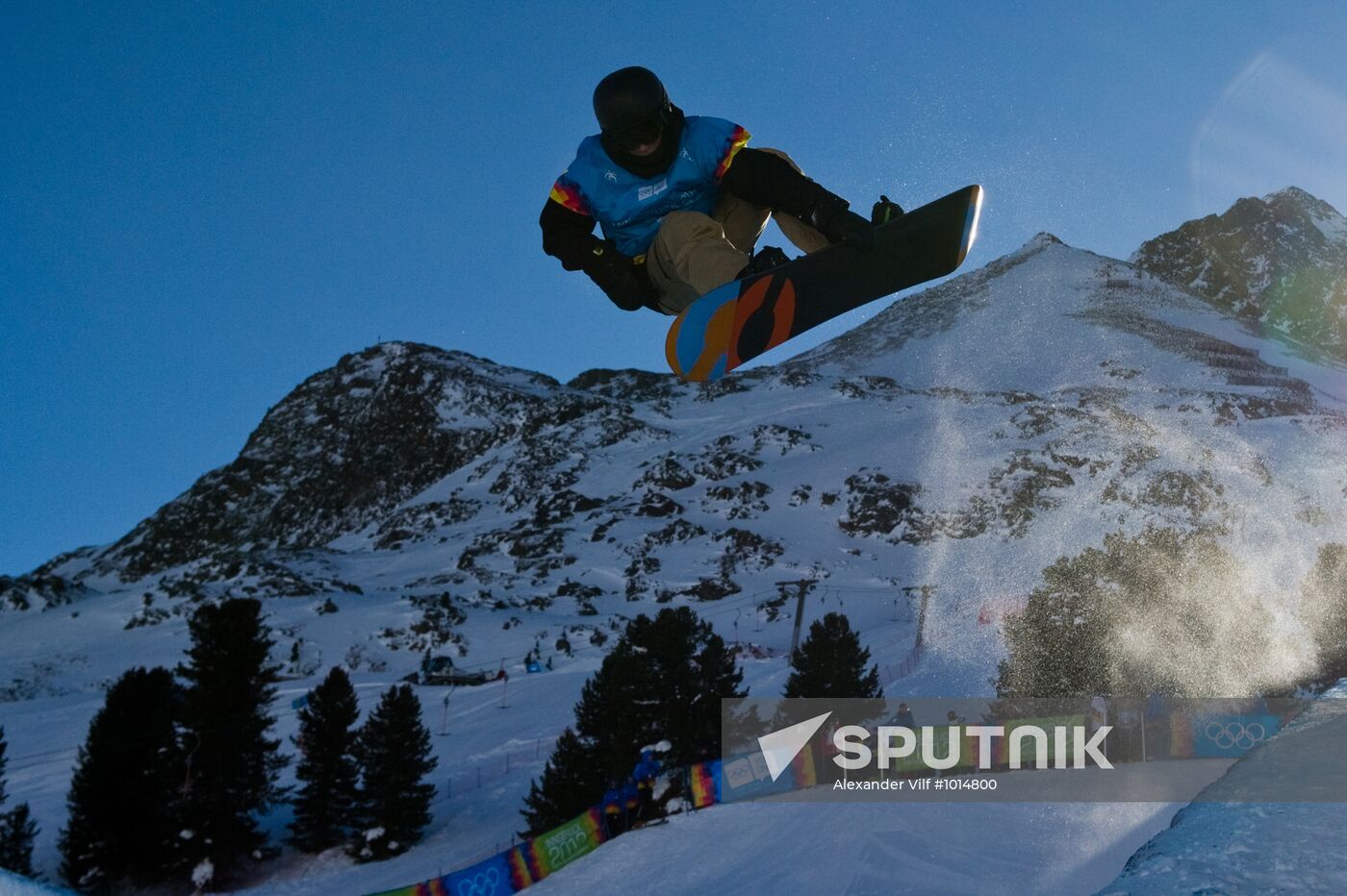 2012 Winter Youth Olympics. Snowboard halfpipe