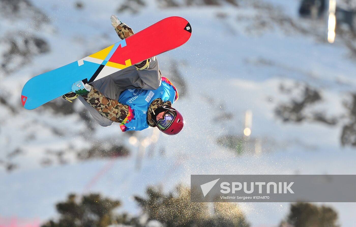 2012 Winter Youth Olympics. Snowboard halfpipe