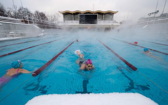 Chaika open swimming pool in Moscow