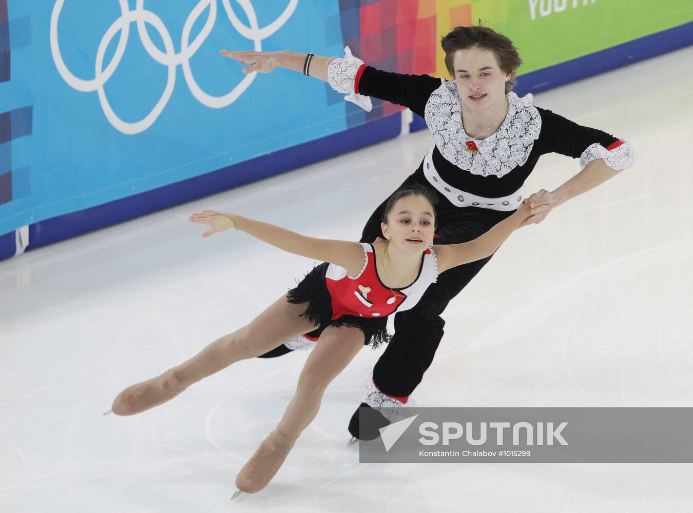 2012 Winter Youth Olympics. Figure Skating. Pairs