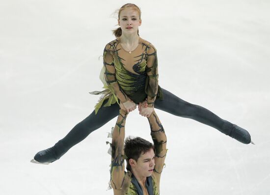 2012 Winter Youth Olympics. Figure Skating. Pairs