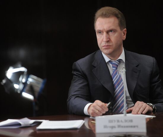 Vladimir Putin meets with motorists