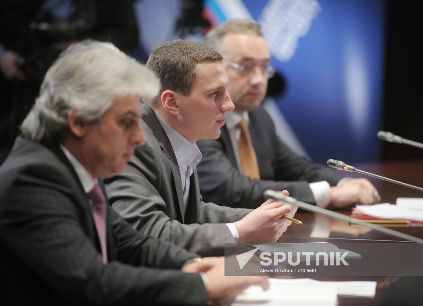 Vladimir Putin meets with motorists
