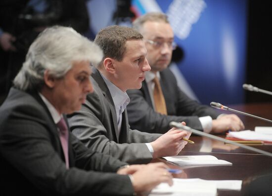 Vladimir Putin meets with motorists