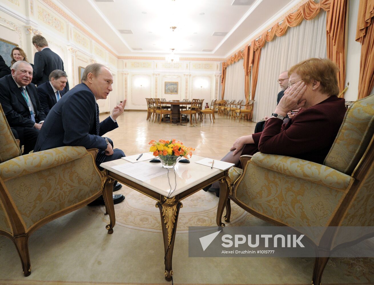 Vladimir Putin meets with Tarja Halonen