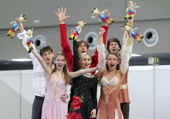 2012 Winter Youth Olympics: Figure skating