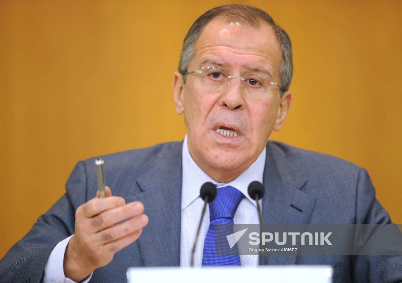 Russian Foreign Minister Sergei Lavrov holds news conference