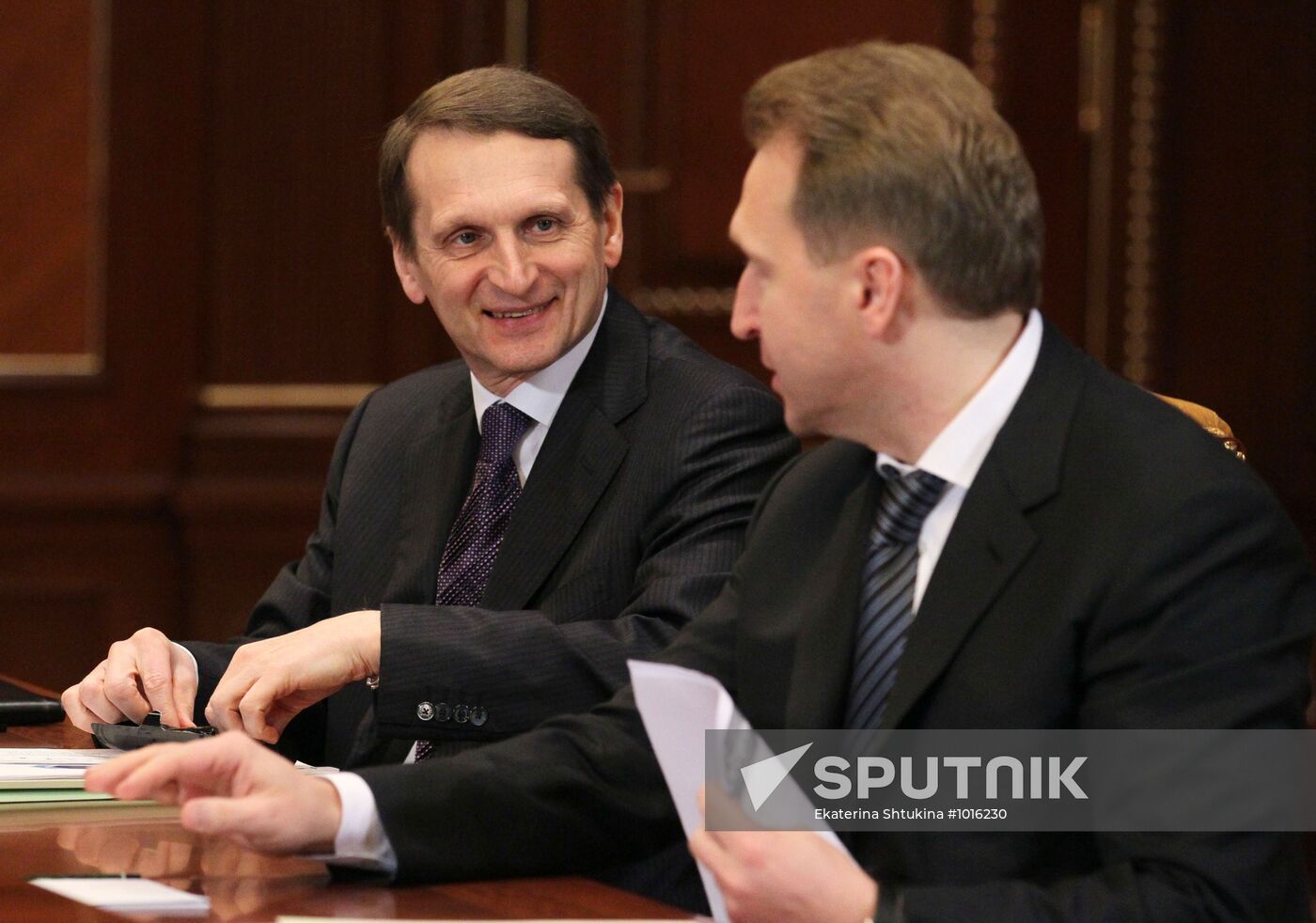 Dmitry Medvedev chairs meeting on economic issues