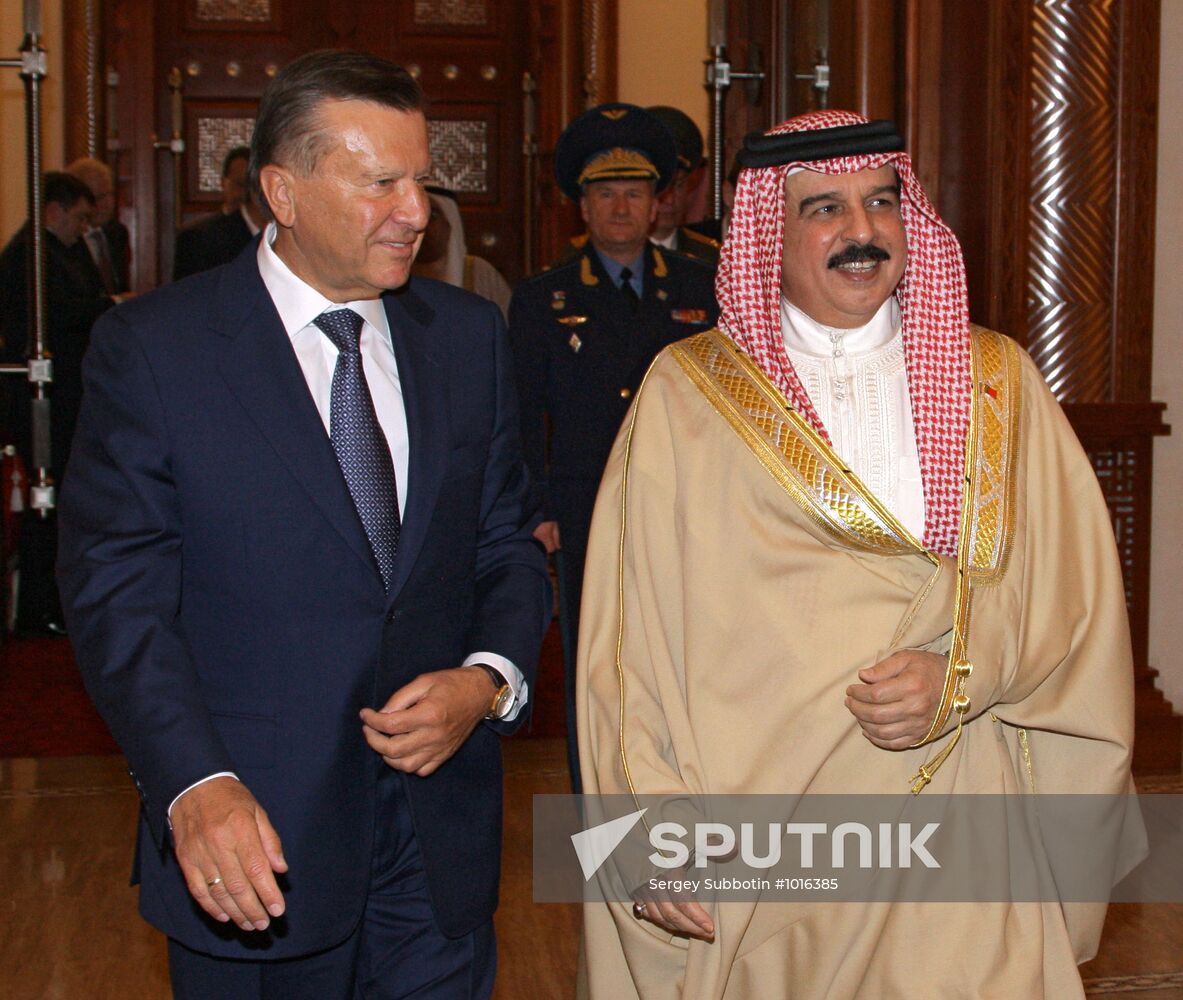 Viktor Zubkov visits Bahrain