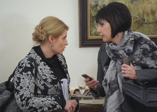 Vladimir Putin meets with mass media chief editors