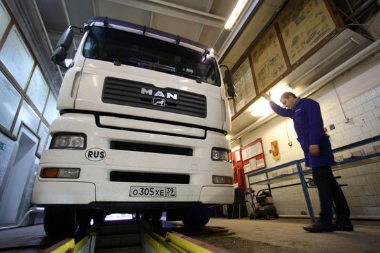 Vehicle inspection in Kaliningrad