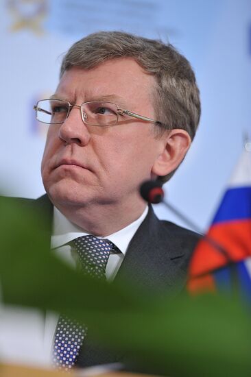 Gaidar Forum 2012. Second Day.