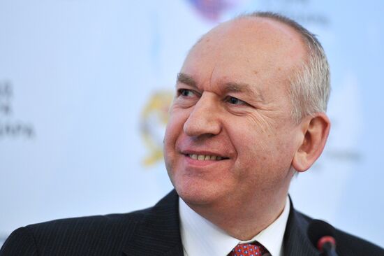 Gaidar Forum 2012. Second Day.