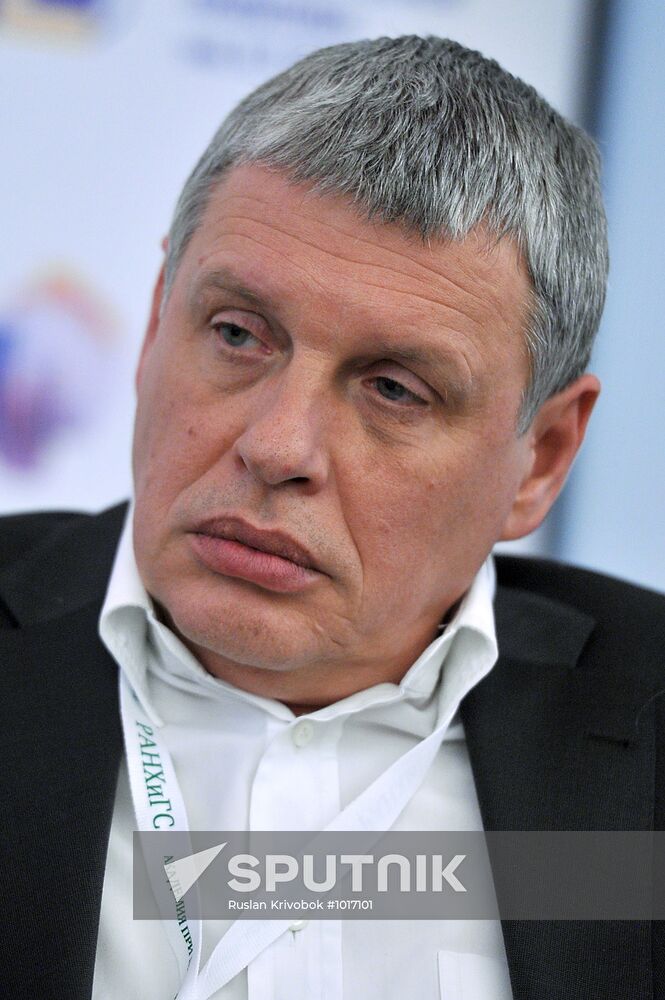 Gaidar Forum 2012. Second Day.