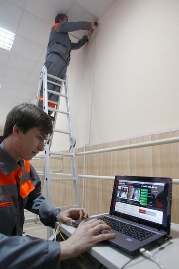 Installing webcams at polling stations in Veliky Novgorod