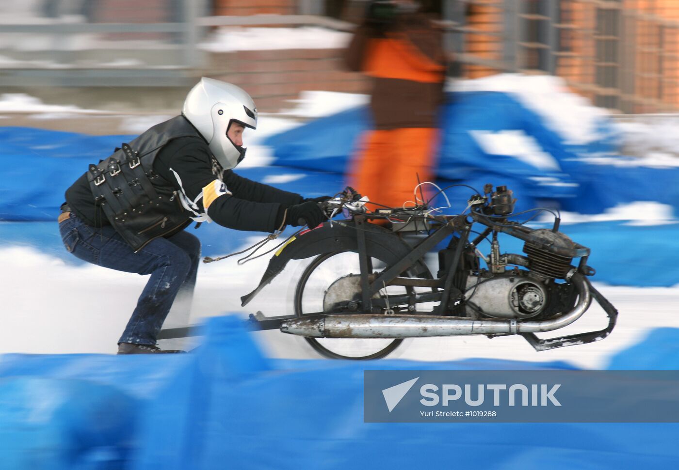 International Bike Festival SNOWDOGS 2012 in Togliatti