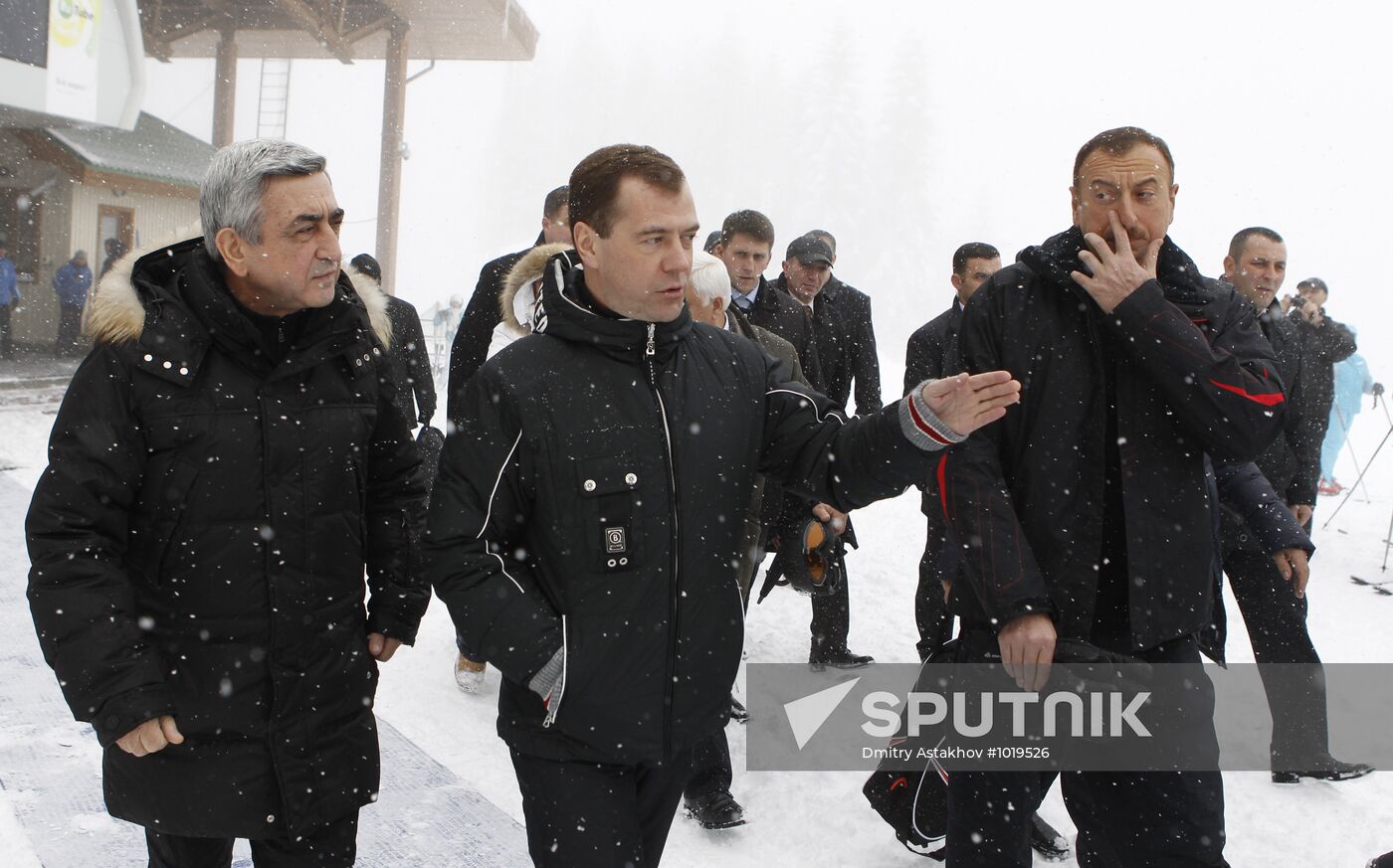 Russian, Armenian and Azerbaijan presidents meet in Sochi