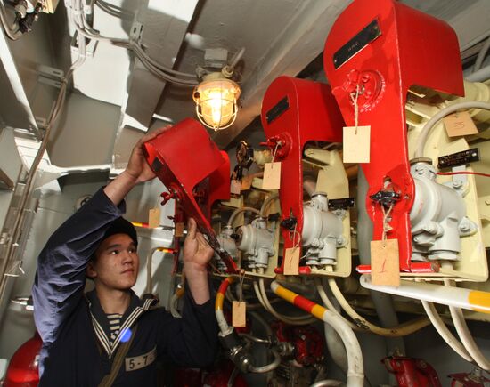Baltic Fleet frigate Neustrashimy