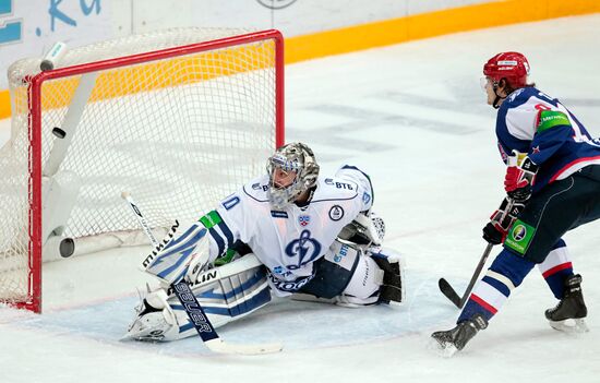 Hockey. KHL. SKA vs. Dynamo Moscow