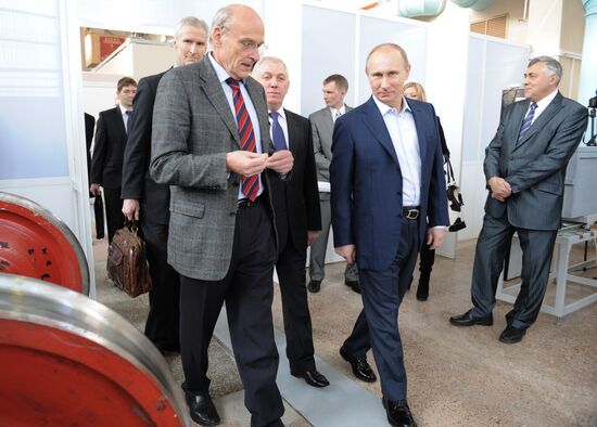 Vladimir Putin visits Siberian Federal District