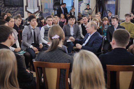 Vladimir Putin visits Siberian Federal District