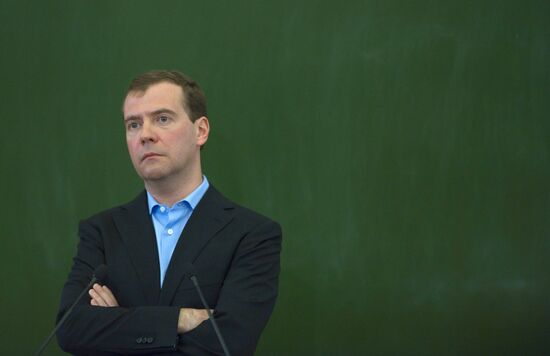 Dmitry Medvedev meets with students of MSU Journalism Department